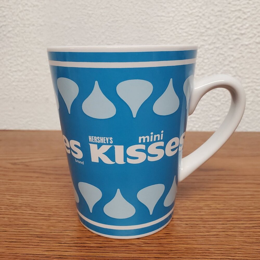 Mug - Coffe - Hershey Mini Kisses Blue Cup - 14 oz